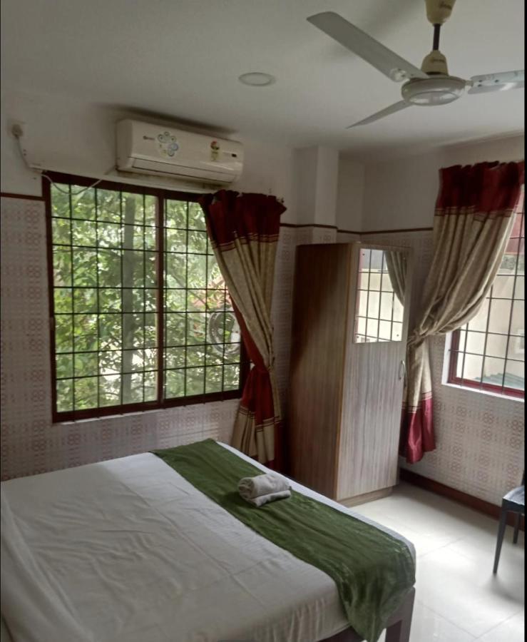 Heaven Gardens Hotel Kochi Bagian luar foto